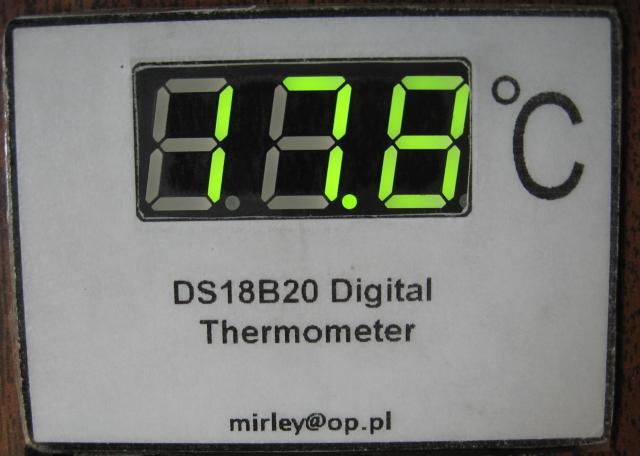 Термометр на AT89C2051 и DS18B20 Термометр на AT89C2051 и DS18B20